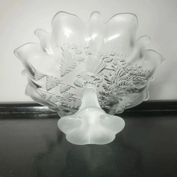 Original Waltherglas Frosted/Clear Glass Plate on Pedestal Winter  Christmas. - Picture 3 of 7